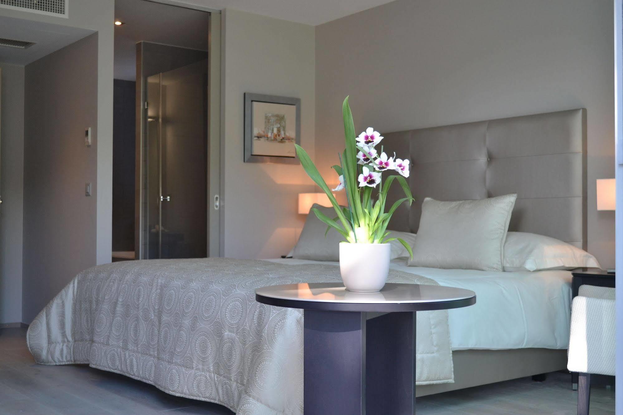 Hostellerie Le Petit Manoir Morges Buitenkant foto